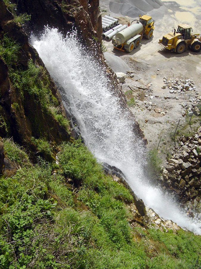 CASCADE-FENDEILLE