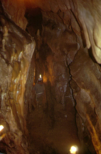 GROTTE DES GOURS