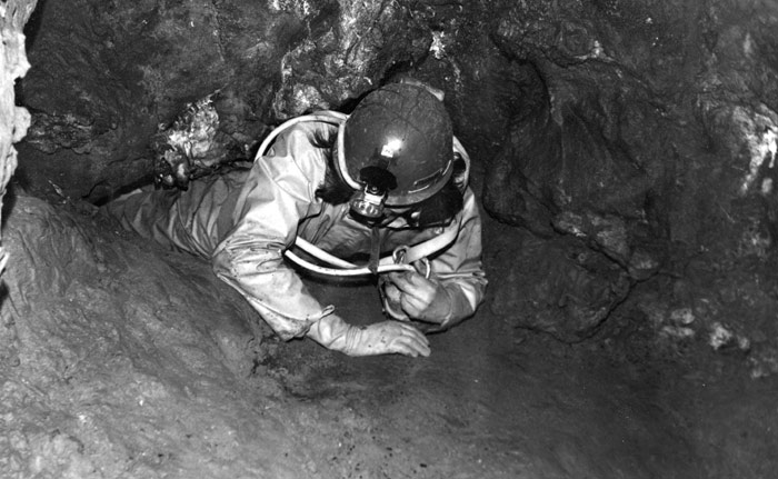 GROTTE-DU-PLOMB