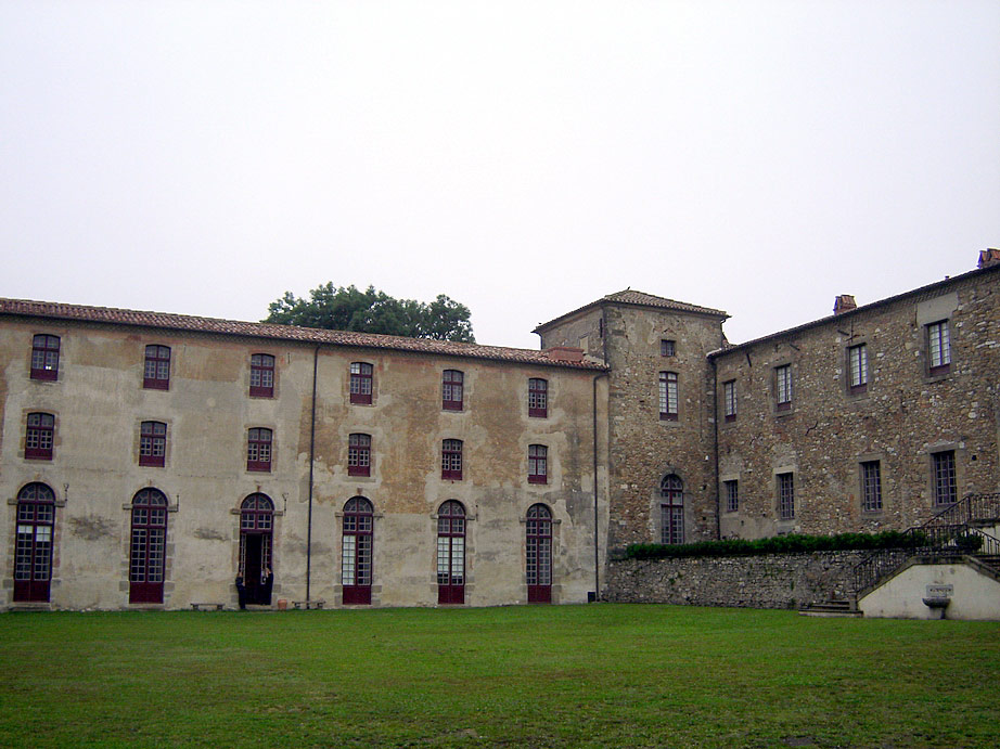 COUR1